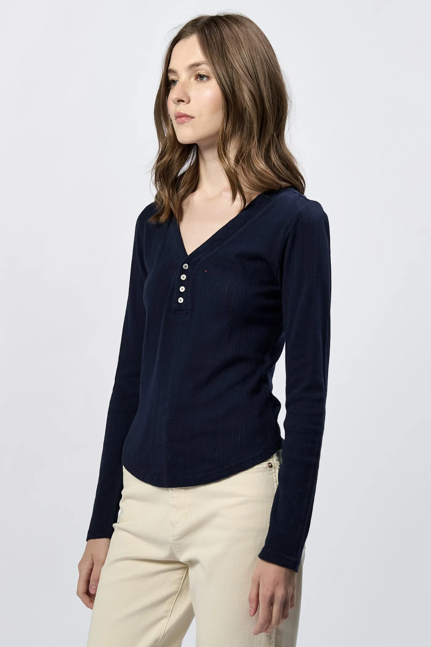 CORTADO LONG SLEEVE FITTED HENLEY TOP BLACK IRIS